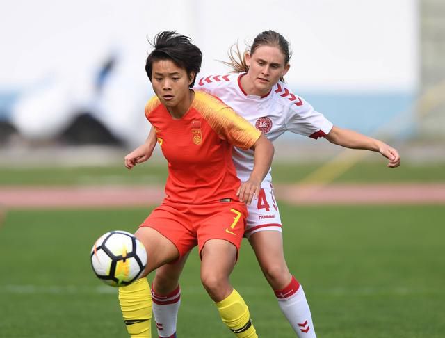 市里清纯女大学生